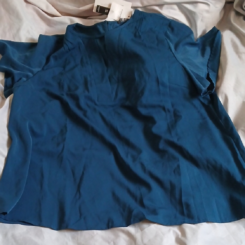 BloomChic Teal Short Sleeve Blouse